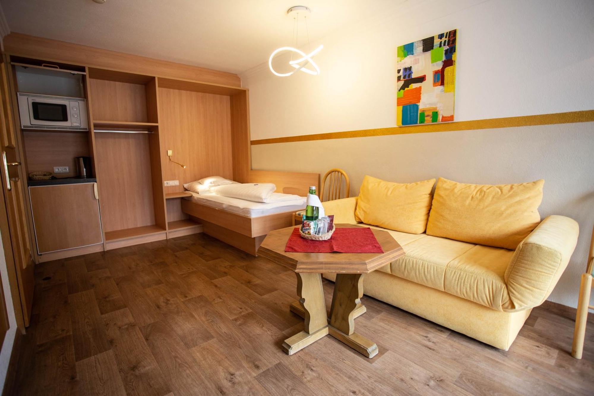 Hotel Ишгъл Стая снимка